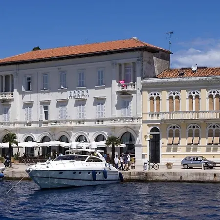 Jadran Пореч