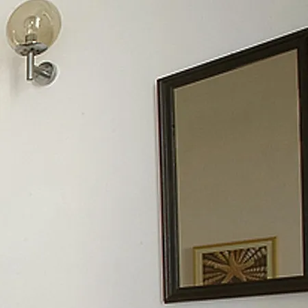 Jadran Πόρετς